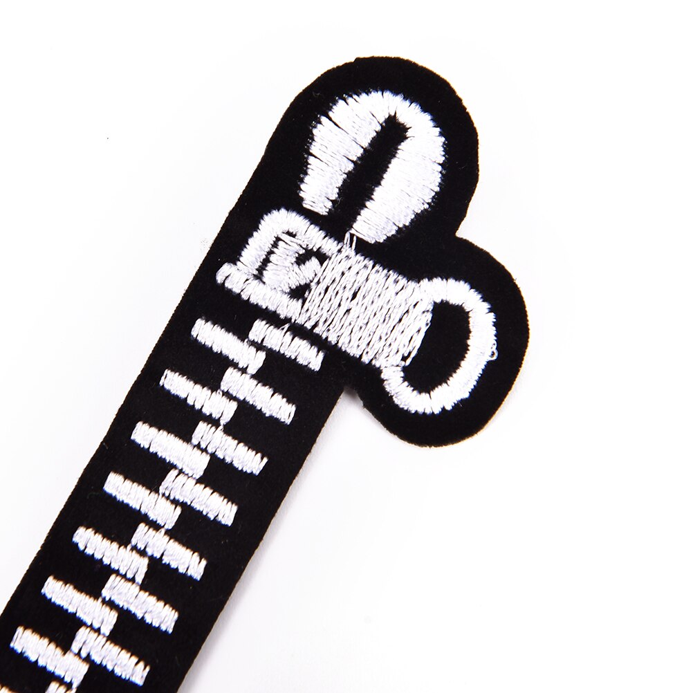Aanbrengen opstrijkbare applicaties, patches