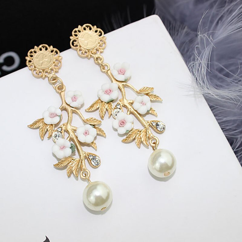 Vintage haarband met strass-steentjes, gouden legering, pareloorbellen, bruidshoofdband, metalen haarband, sieradenset voor vrouwen: Oorbellen