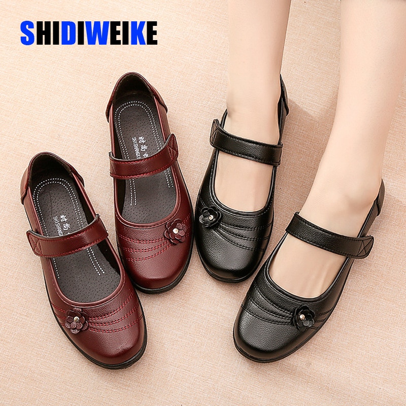 Women Mary Janes Flats Leather shoes women cheap comfort female flats flower casual shoes woman Round Toe flat black shoes