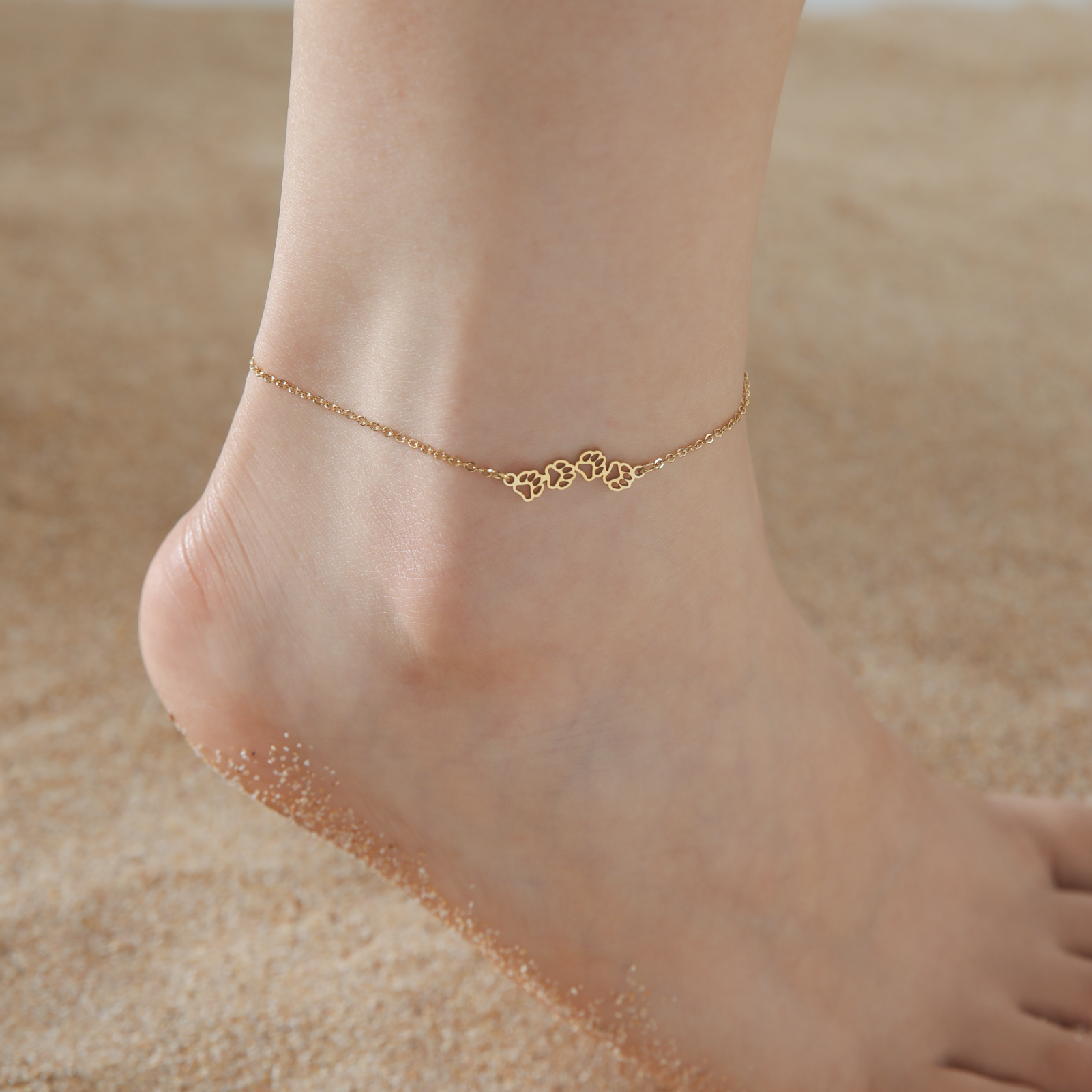 Skyrim marche chat cheville Bracelet femmes en acier inoxydable Simple cheville coréenne été plage pied accessoires: PLAQUÉ ARGENT