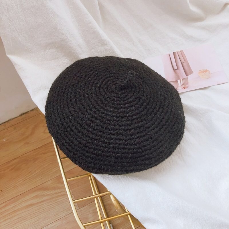 beret damski jesienno-zimowy kapelusz z filcu ozdoba robić włosów brytyjski retro wełniany malarz ośmiokątny kapelusz czapka z dzianiny: czarny