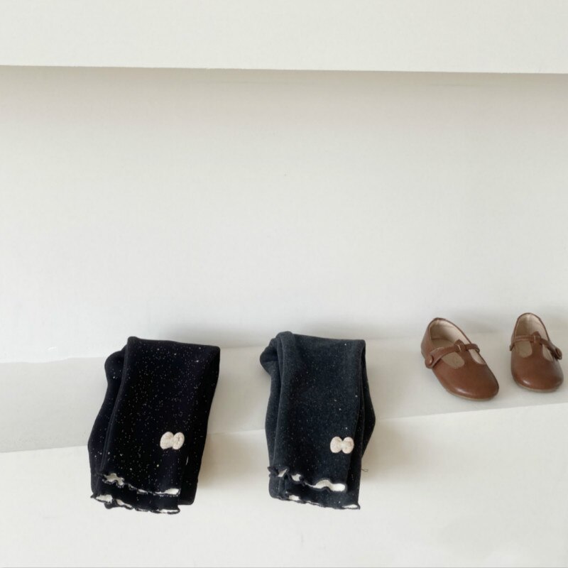 Autunno inverno nuovi pantaloni per bambina pantaloni in Cashmere di cotone per bambini Leggings per ragazze più vestiti per bambini in velluto