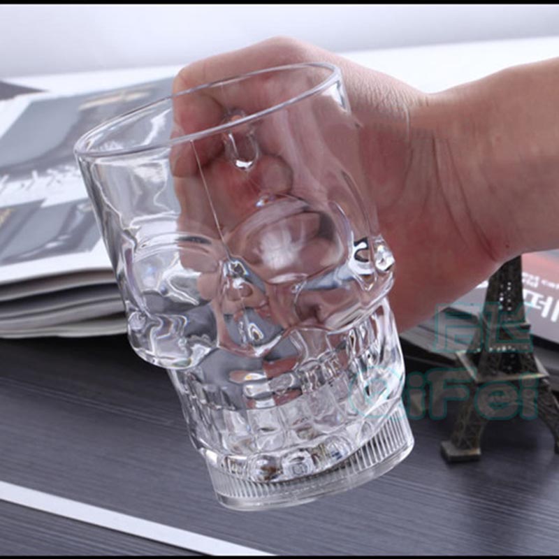 Skull Cup Automatic glow Lighting Mug LED Party Bar Pub Kitchen Wine Food Grade Plastic Mug