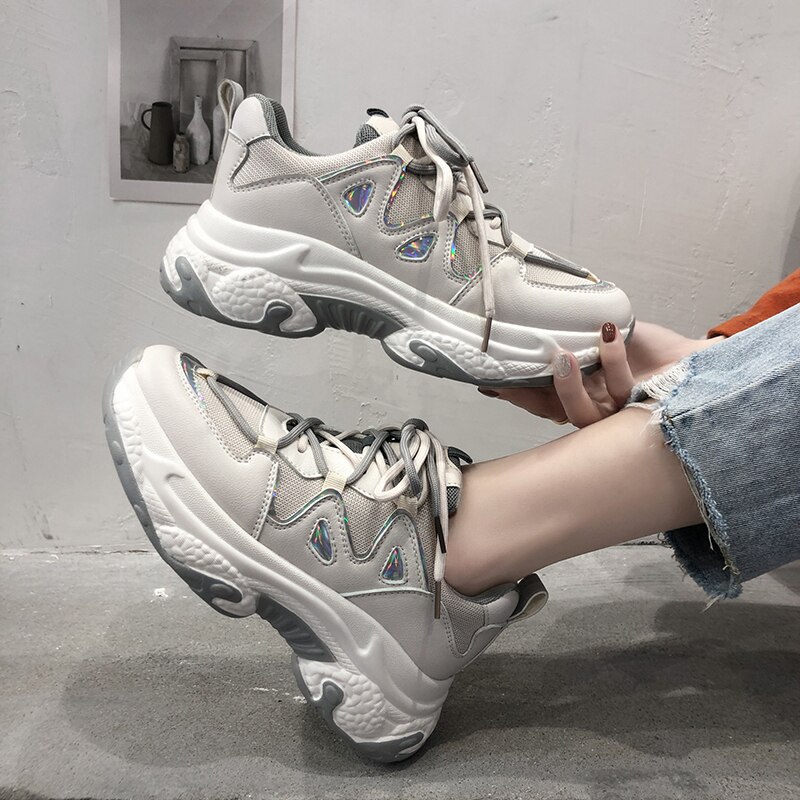 Fujin sneakers dam sommar vita platta skor snörning slip plattform tjock botten kvinnor fritidsskor