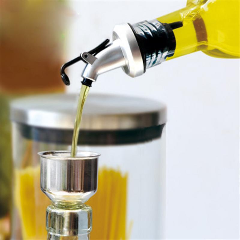 Mini Stainless Steel Bar Wine Flask Funnel Small Mouth Funnels for Filling Hip Flask Beer Liquid Bar Tools