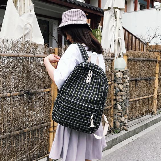 Japanese fresh canvas girl backpack female Korean School schoolbag female student Plaid Backpack: Black  1set