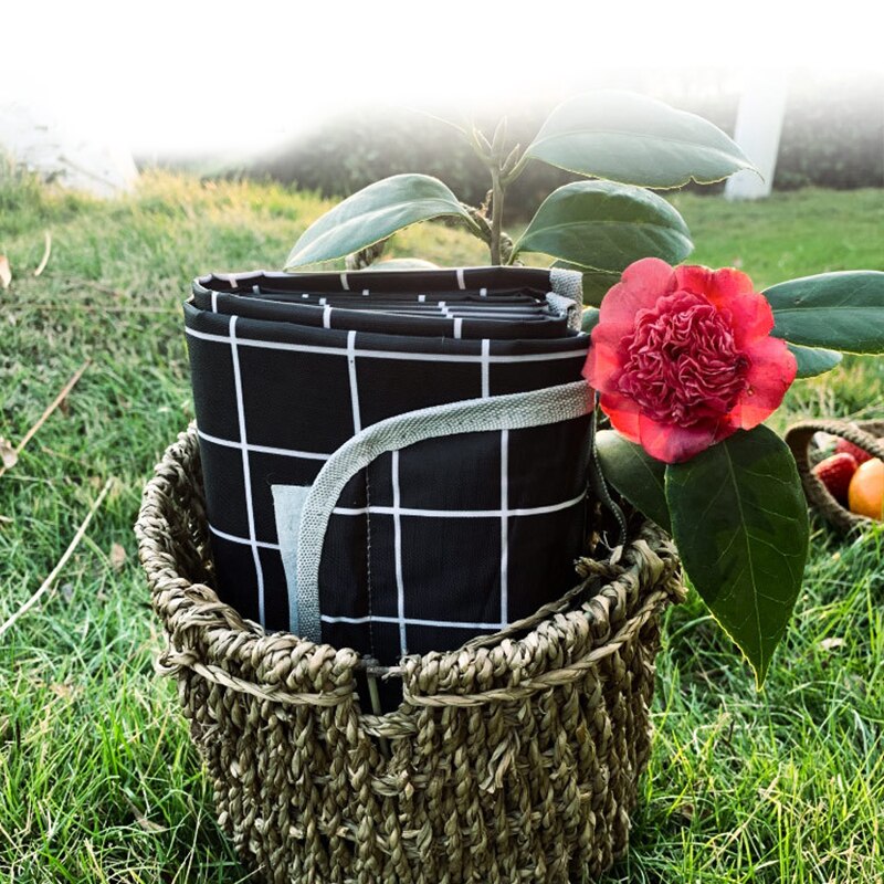 Camping Mat Waterproof Beach Blanket Outdoor Portable Picnic Ground Mat Mattress Outdoor Camping Picnic Mat Blanket Lawn Games: black grid
