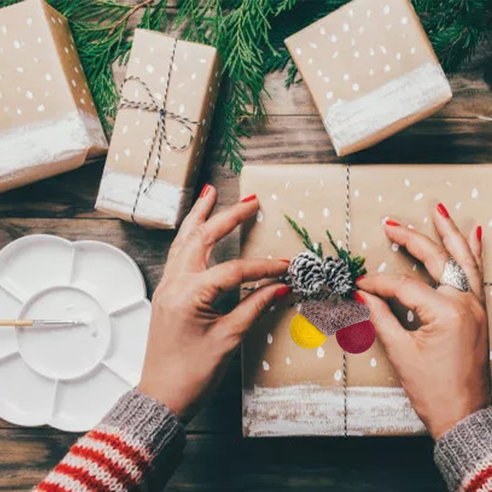 Adornos colgantes de bellota de fieltro de 30 piezas, bolas de fieltro de lana con cuerda de lino, árbol de Navidad de granja para decoración rústica, pared, en casa
