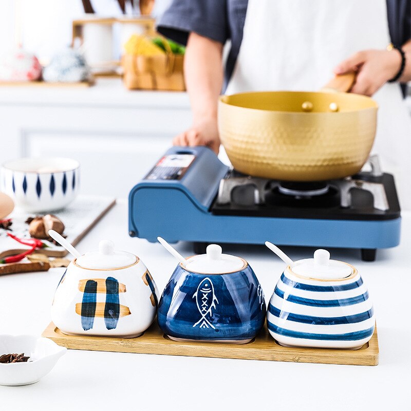 Hand-painted Underglaze Japanese Ceramic Seasoning Box Set Restaurant Household Kitchen Seasoning Pot With Lid LD621