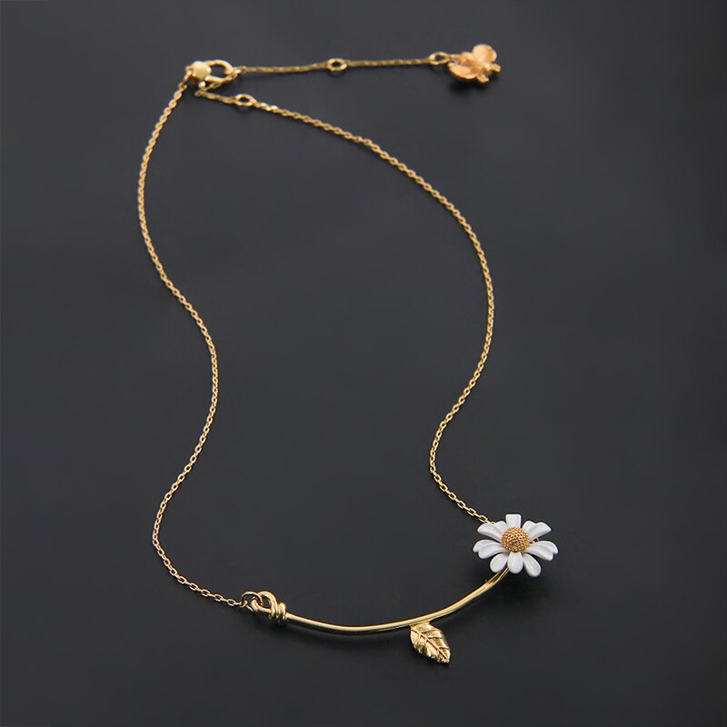 FFLACELL Asymmetric White Enamel Daisy Flower Vintage Simple Opening Bracelet for Women Jewelry Party: D