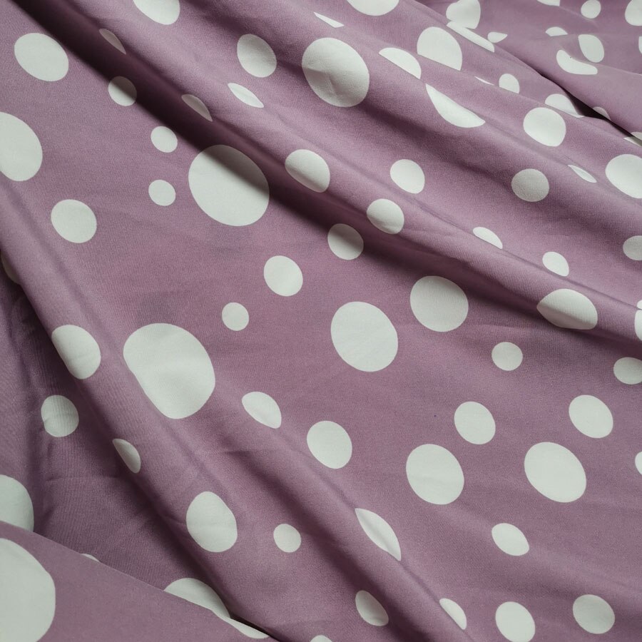 Pilkullinen sifonkikangasprintti läpäisemätön kangas perheasu pukeutumispaita housut itse tehty ompelukangas: 5 purppuraa