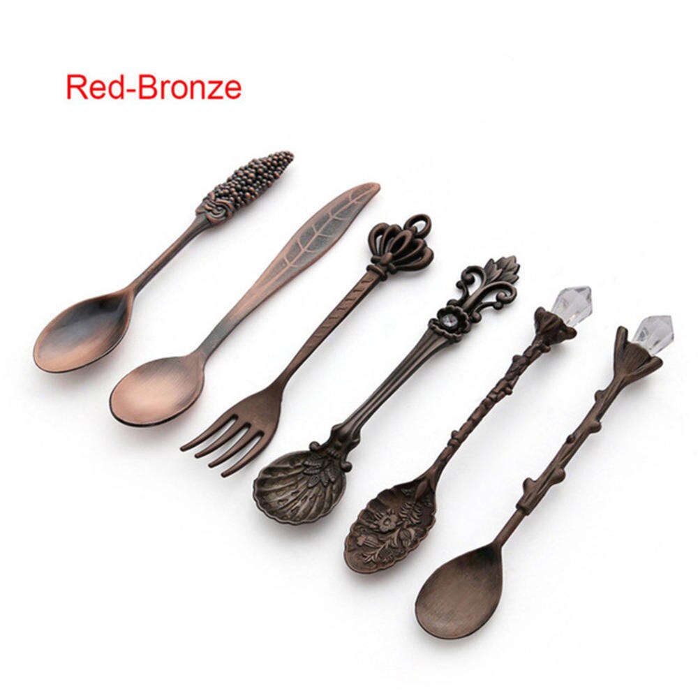 6 stk / sæt vintage skeer gaffel mini royal stil metal guld udskåret kaffe frugt dessert gaffel køkkenredskab teskefuld ske: Rød bronze