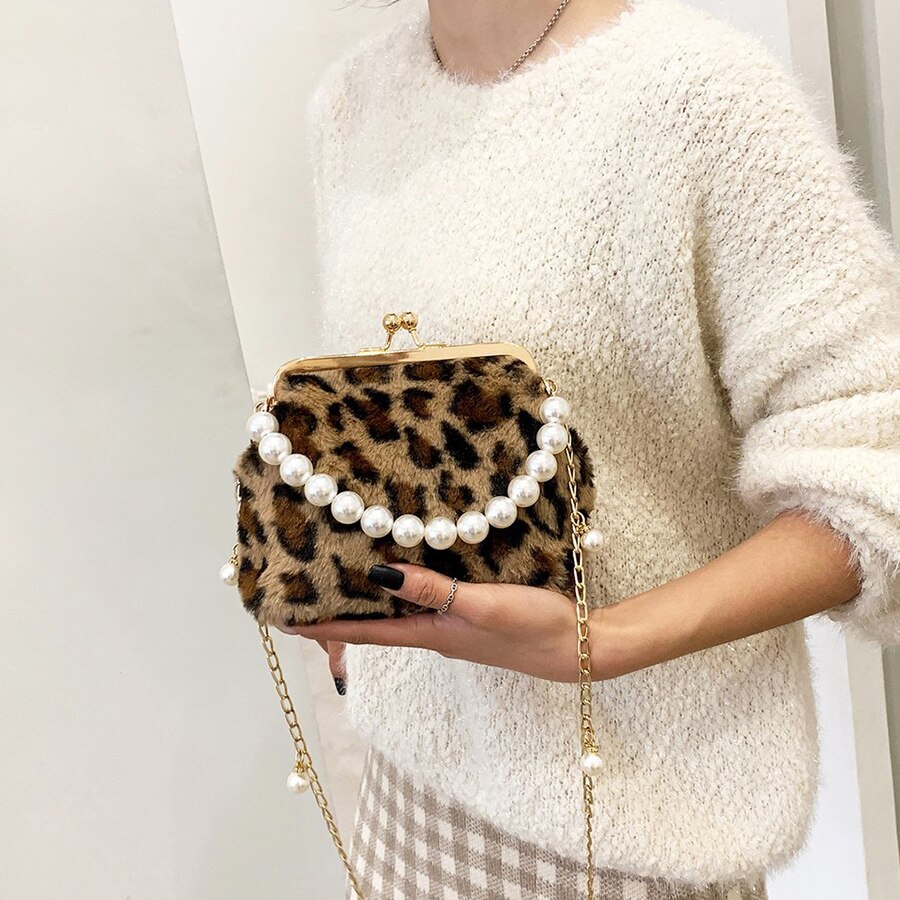 Moda de pelúcia leopardo sacos de ombro corrente pequenos sacos crossbody para mulheres bolsas de inverno pérola design tote bolsas de mão feminina 2020