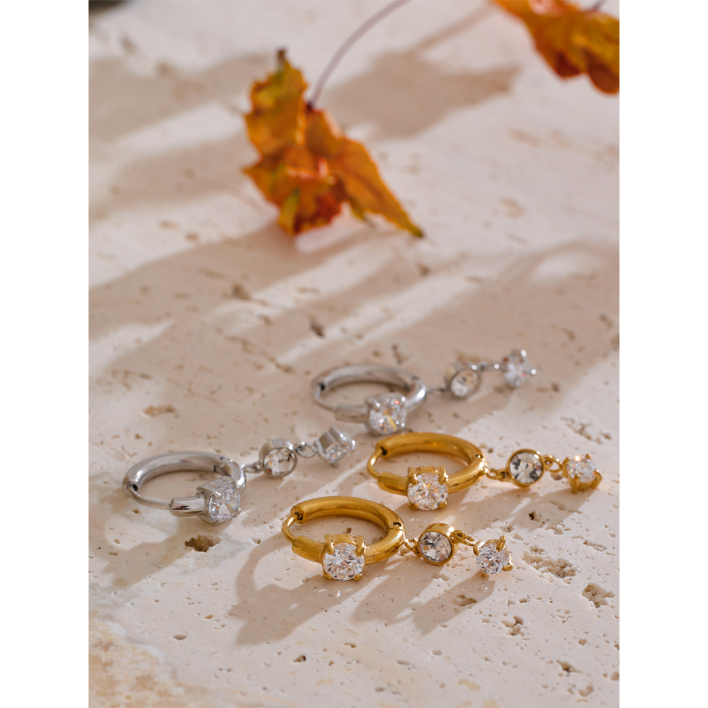 Yhpup roestvrijstalen oorbellen met glanzende zirkonia steentjes, verguld met goud en platina pvd, delicate chique sieraden, aanbevolen.