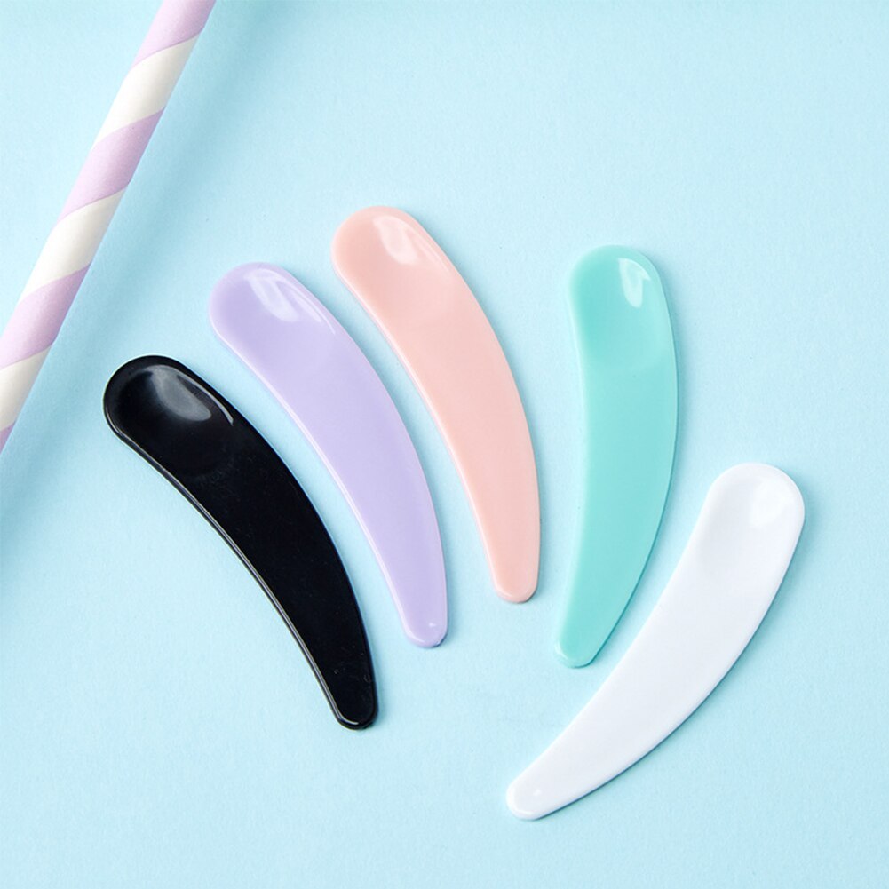 Neue 10/20/50 teile/satz Mini Kosmetik Spatel Scoop Einweg Maske Weiß Rosa Lila Schwarz Kunststoff Löffel machen-hoch maquillage Werkzeuge