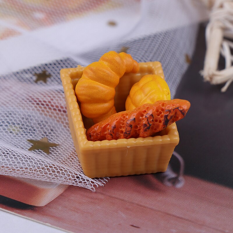 4Pcs Dollhouse Miniatuur Baguette Combinatie Speelgoed Pop Voedsel Keuken Accessoires Simulatie Speelgoed