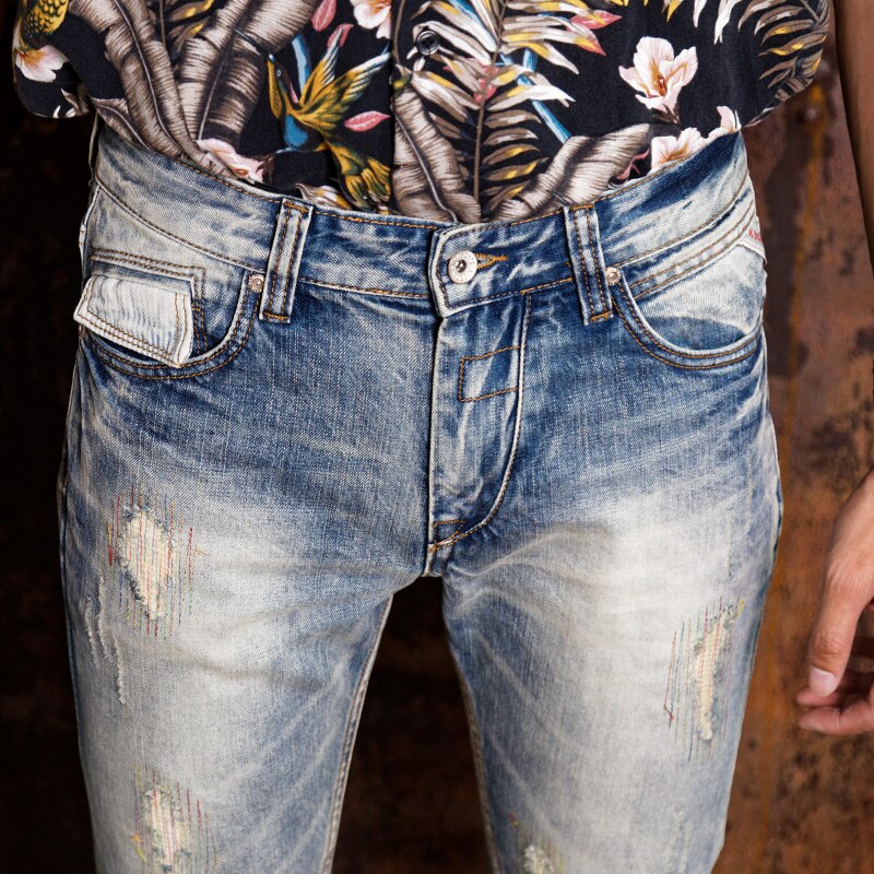 Streetwear de los hombres pantalones vaqueros de Slim luz azul Jeans hombres bordado pantalones de Hip Hop pantalones vaqueros hombre