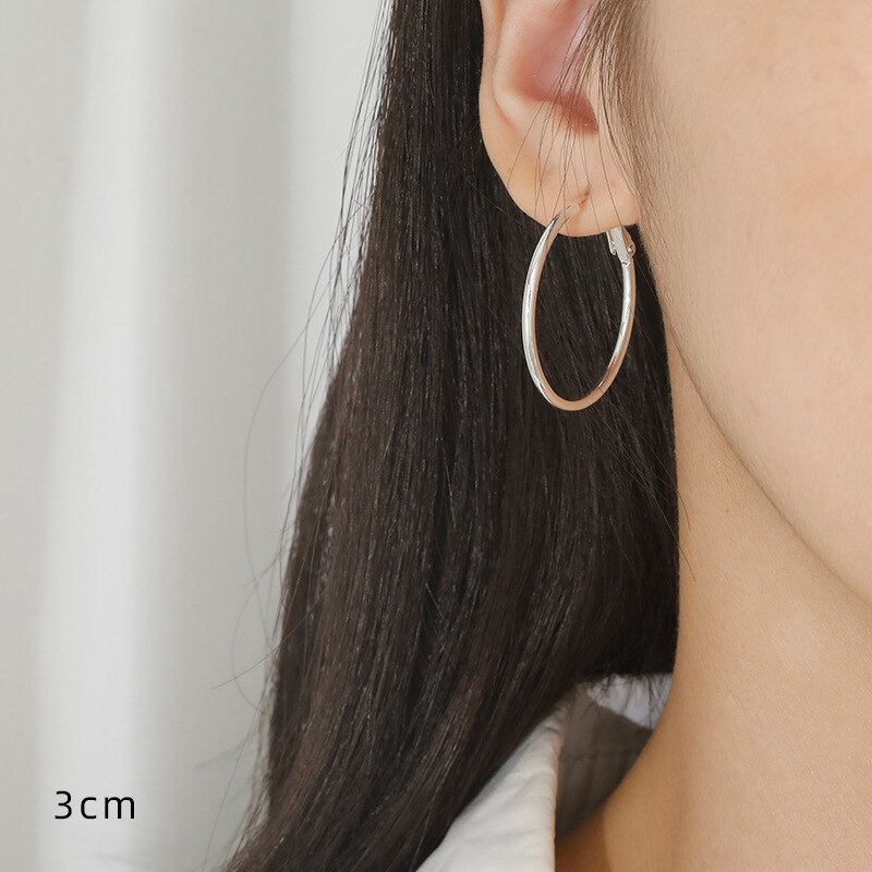 Women Girl Trendy Large Hoop Earrings Big Smooth Circle Earrings Brand Loop Earrings Jewelry: 3CM / Gold