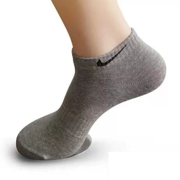 Original U NK EVERYDAY LTWT ANKLE 3PR Unisex Sports Socks( 3-5 Pairs ): 3 pairs of gray socks short
