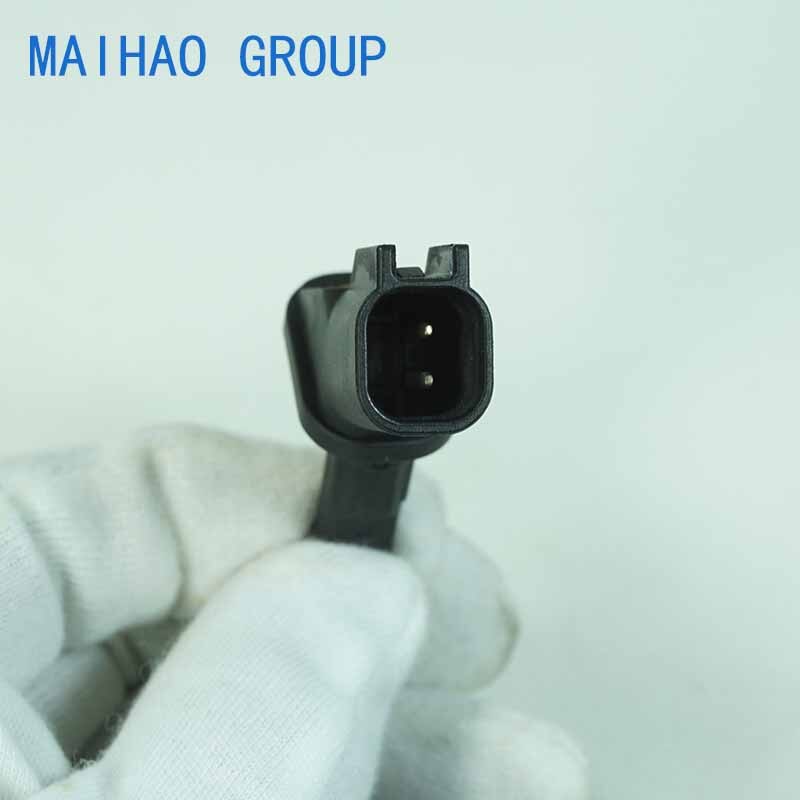 Portamine Caran D'Ache Fixpencil - Design Classico Con Temperino Integrato - Colori Assortiti