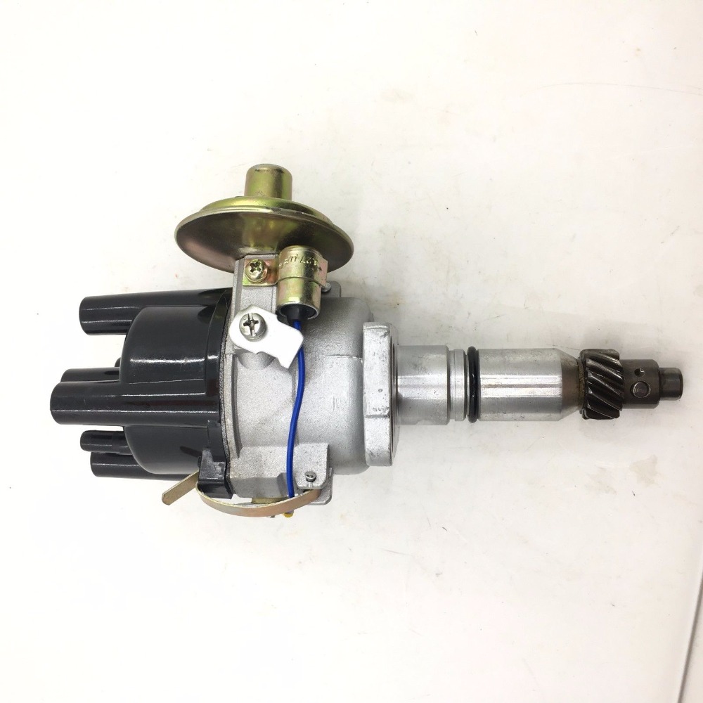 Fördelare passar till suzuki  f8a 462 motor jfd 462 oe 33100-79290 4 cyl