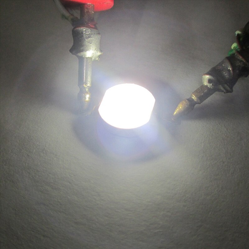 High-power LED lumen lamp beads 1-3-5W cool white (8000-10000K) LED diode chip flashlight stage light LED lumen lamp beads