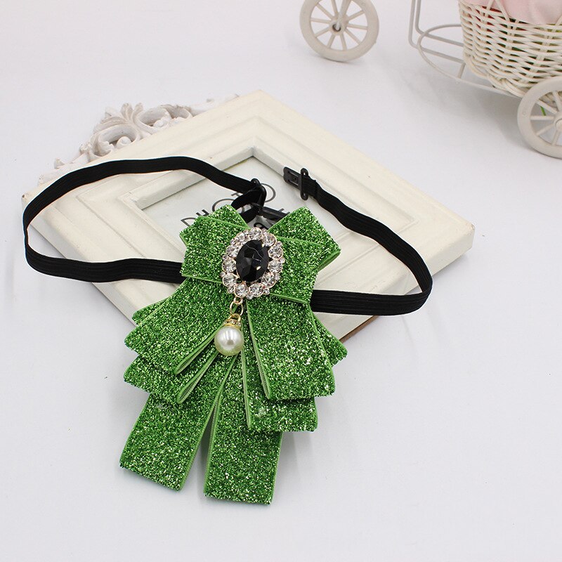 Britisk stil butterfly krave blomst imiteret perler sløje slips piger skoleuniform bank hals butterfly