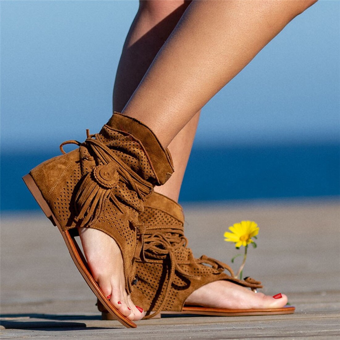 Retro kvast sandaler til kvinde sommer boho flade sko dame snøre strandsko sandalias mujer damesko: Brun / 41