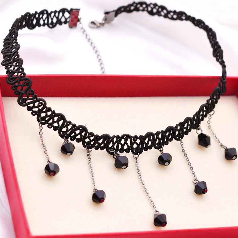 Collar con colgante de cristal negro corto para mujer, gargantilla de encaje tejida con borlas, collar de banda trenzada con cuello bonito y Sexy, adorno para el cuello