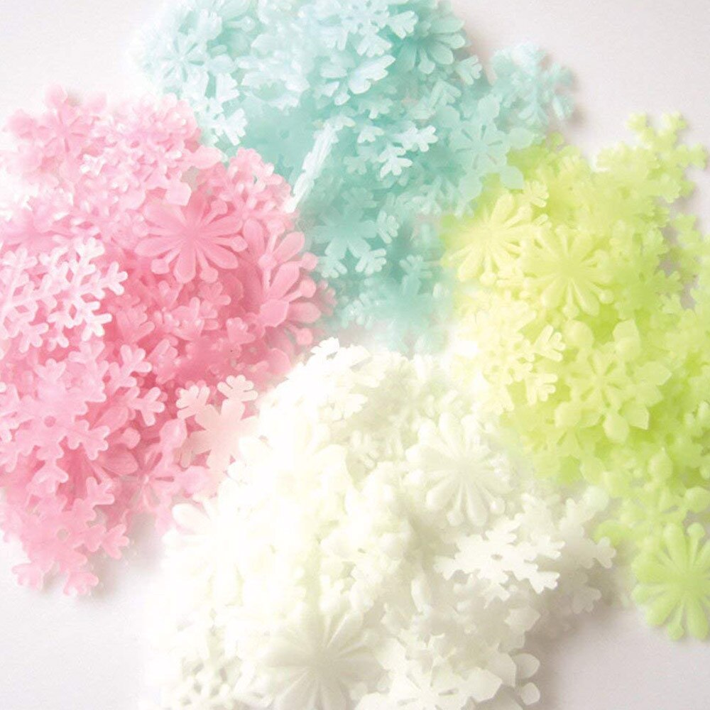 Snowflake Fluorescent Sticker Glass Window Kids Room Winter Home Decoration Christmas Wall Stickers Decal Wallpaper 50pc #W3