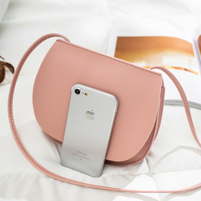 Verão feminino pequeno lether saco de cor sólida aleta elegante pequeno saco de ombro único mensageiro saco de metal com letras saco de telefone