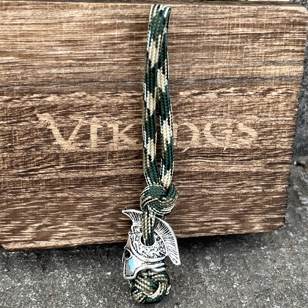 LLavero de cordón de guerrero espartano para casco vikingo, accesorios para hombres y mujeres, llavero de cuerda de Paracord de supervivencia tejida para cuchillo, llave de coche, 1 Uds.: Verde
