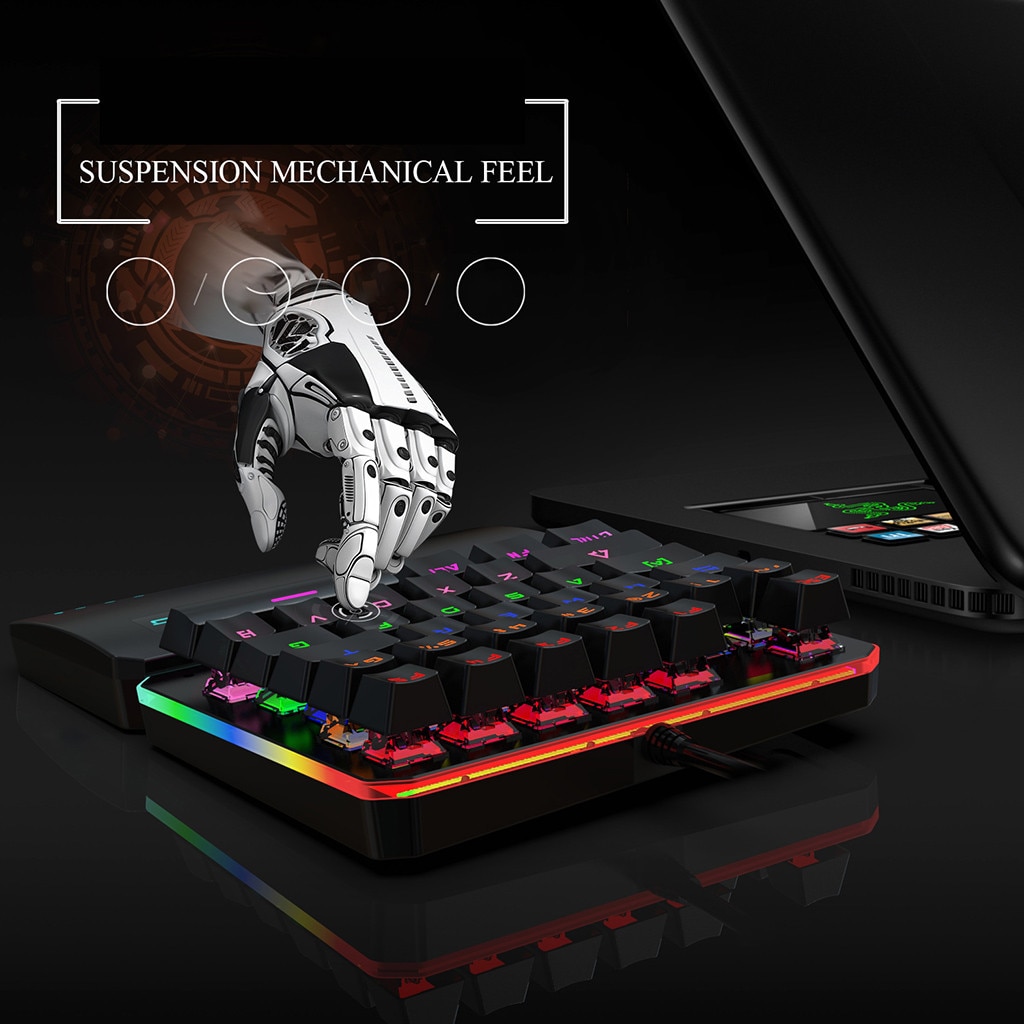 35 keys USB interface keyboard ergonomic LED backlight game wired mouse has a special light button at the bottom of the mouse