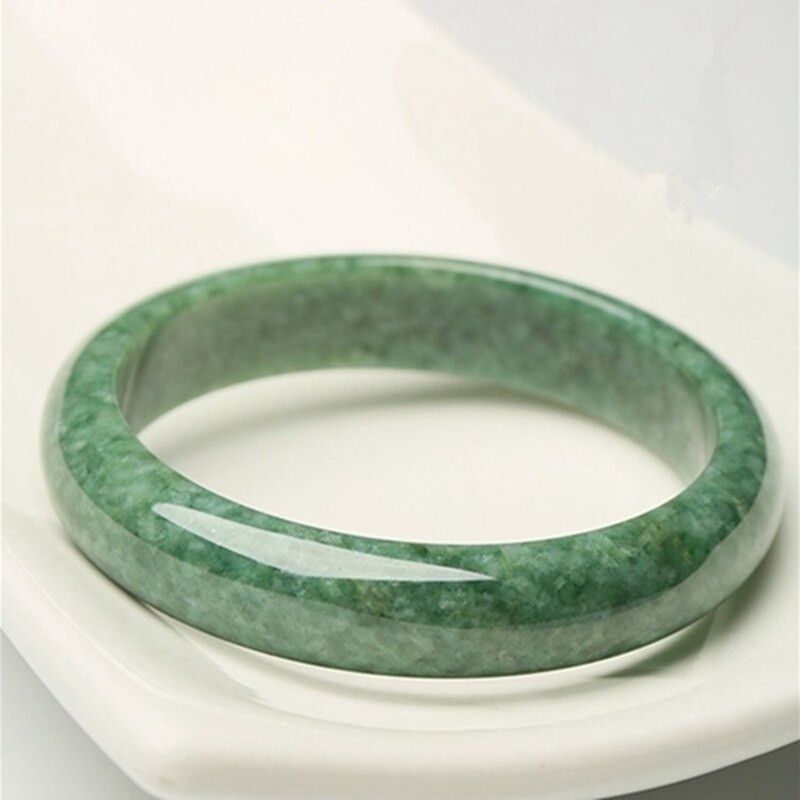 Glossy Hand Gesneden Armband Mooie Armband Chinese Groene Jade 54mm-64mm KYY8755