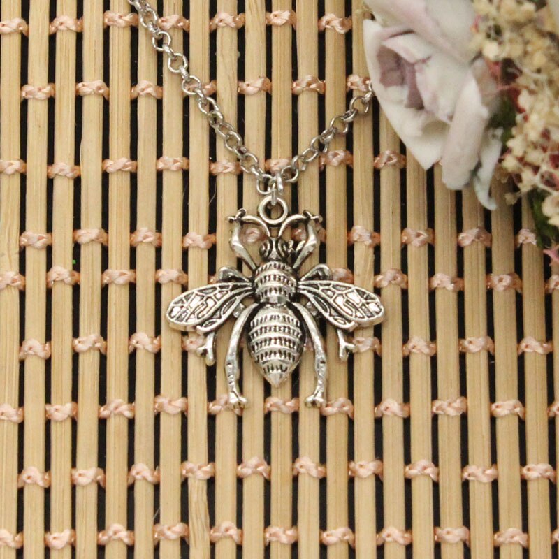 Tibetan Silver Color Pendant Bee Bug Choker Charm Short Long DIY Necklace Factory Price Handmade Jewelry: round chain / 60cm