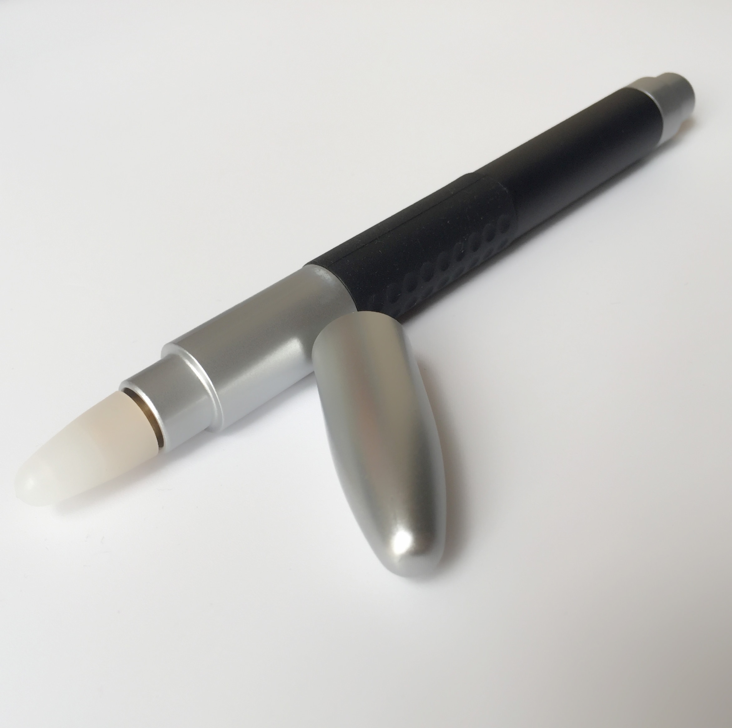 Interactive IR Pen with 850nm wavelength work with portable interactive whiteboard