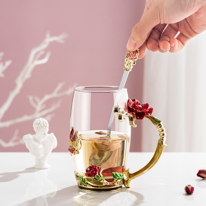 Röd blå ros emalj kristall tekopp kaffekopp fjärilsrosa målad blomma vattenkopp genomskinligt glas sked set  lb51232