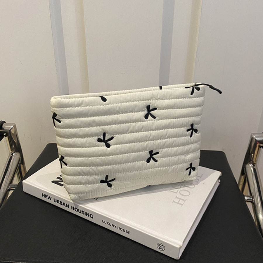 Cute Makeup Bag with Zipper Large Capacity Cosmetic Bag Embroidery Bow Wash Storage Bag: Ivory