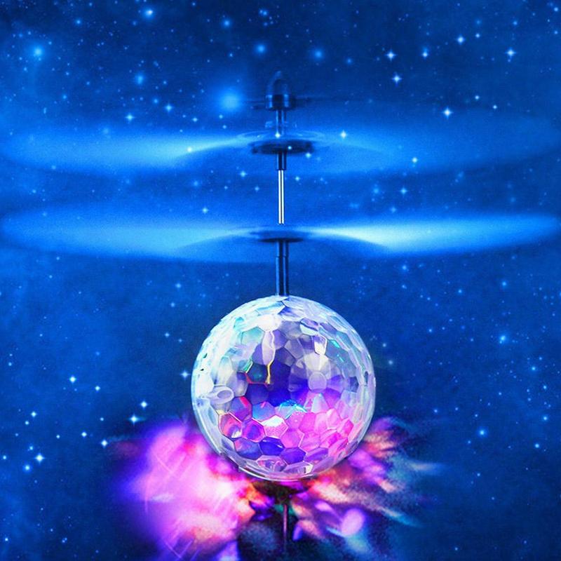 Børns flylegetøj syvfarvet suspension kugleinduktionskugle krystal model induktion flyvende børns bal  n3 t 4