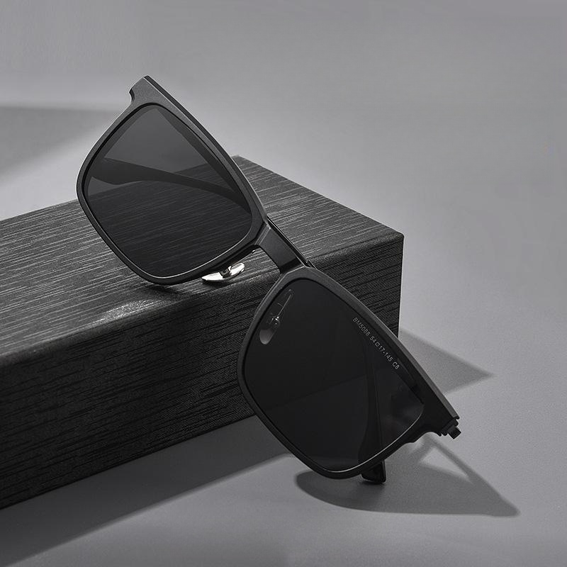 YIMARUILI, gafas con Clip magnético polarizado a la TR90, gafas graduadas ópticas cuadradas Retro de titanio puro, montura para hombres