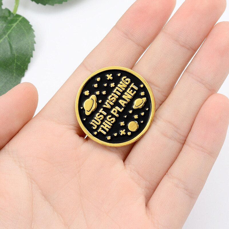 Bezoek deze planeet, emaille pinnen, grappige ufo-sterren, broches voor sieraden, jeansaccessoires, ruimtespeldjes, badges