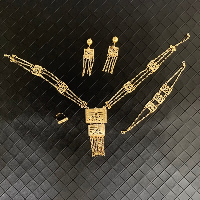 Dubai Saudi Arabia Gold Jewelry Sets for Women Luxury Tassels Bridal Jewelry Sets Geometric Necklace Muslim Sets