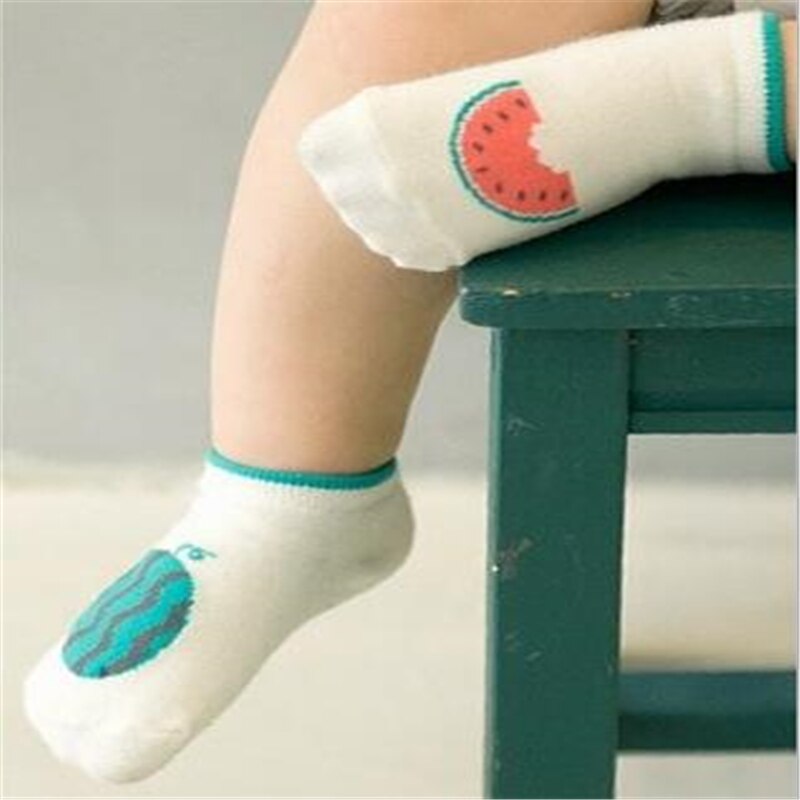 Calcetines de algodón con dibujos animados para niños y niñas, suaves, antideslizantes, con dibujos de sandía, piña, fruta, talla 0 a 4 años,