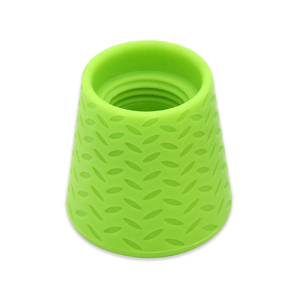 Dog Portable Shower Head Bottle Outdoor Cat and Dogs Shower Cleaning Supplies Pet Travel Shower Suitable for Dog Paw Cleaning: Scarlet