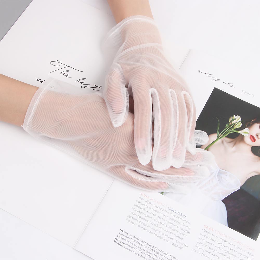 1 par ensfarvet silke korte handsker kvinder sommer blonder mesh gaze ultra tynd åndbar gennemsigtig fuld finger handsker: Hvid