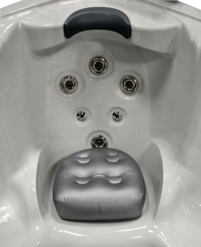 Water Filled Tub, Pool &amp; Spa Booster Seat with Suction Cup Cushion