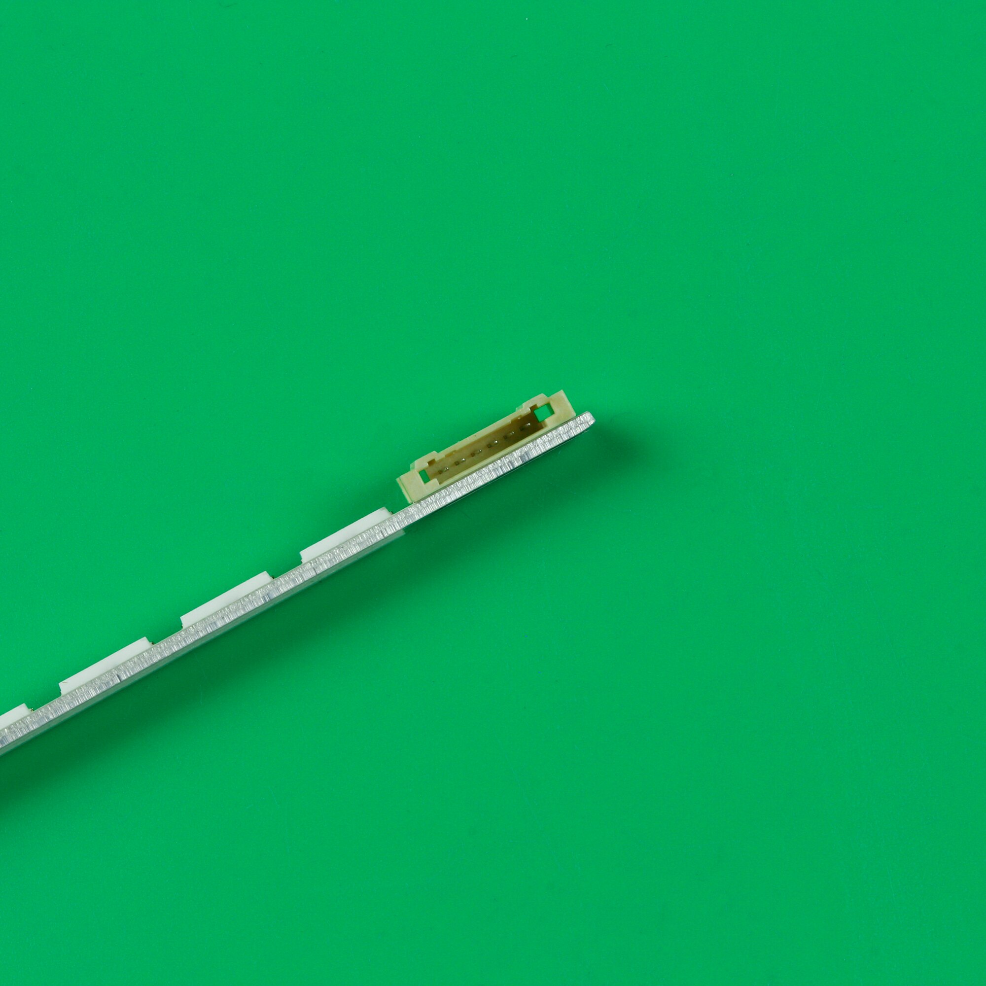 Led bakgrunnslys stripe 36 lysdioder for samsung 27 " tv  m3le-270 sm 0-r0 m3le-270 sm 0-r2 s27 e 360h s27 d 360h s27 d 390h ls27 e 390hs cy -mh270 bglv 1v