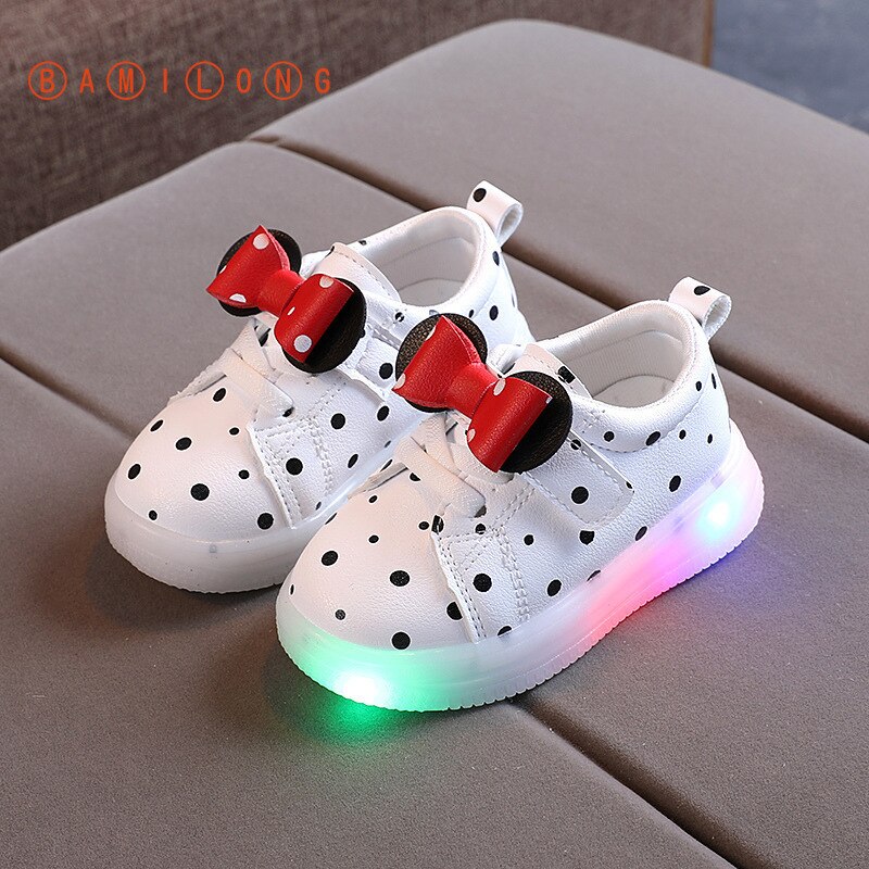 BAMILONG Spring Autumn Children Glowing Sneakers Kids Casual Shoes Chaussure Enfant Girls Shoes With LED Light B326