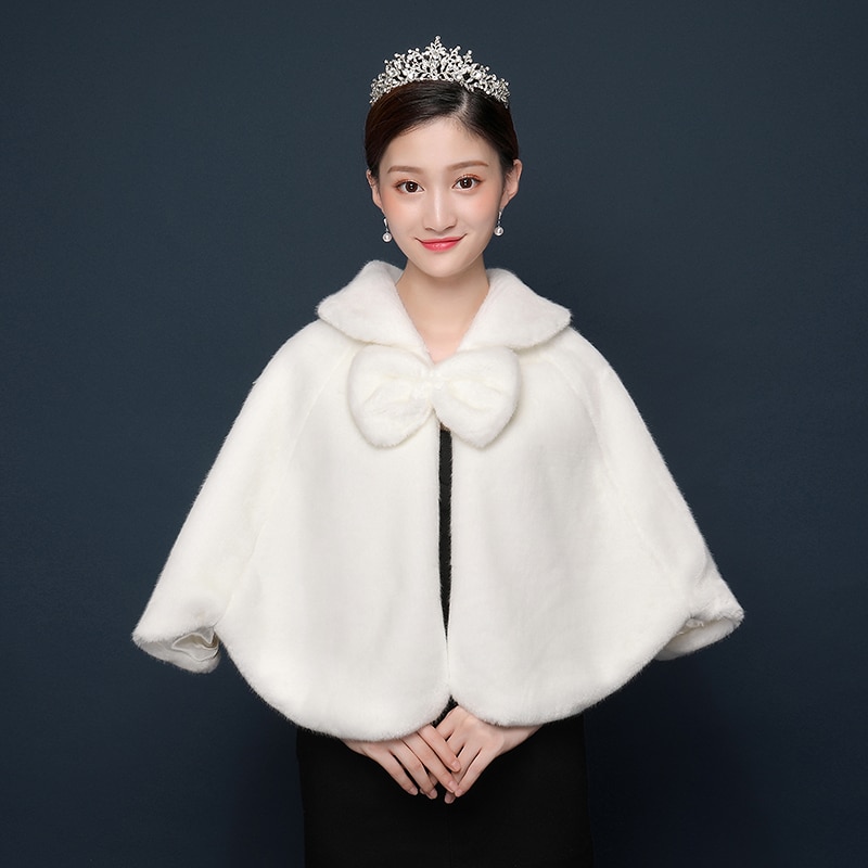 In Voorraad Bridal Wrap Winter Faux Fur Stola Huwelijk Bruids Vrouwen Sjaal Wraps Jassen Dames Avond Jassen Wedding Bolero Boleros