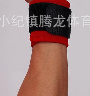 1 bit träningstryck handledsskydd justerbart armband elastisk fitness tennis badminton handleden sveper bandage tyngdlyftning: Röd